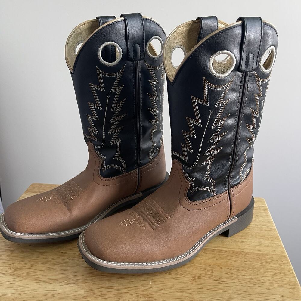 Smoky Mountain Kids' Blaze Western Boots in brown and black manmade leather 3.5R
